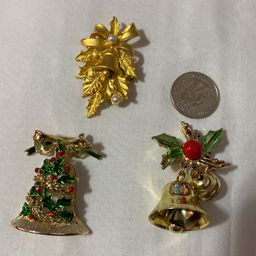 Christmas bell brooches bundle of 3 - Picture 2 of 8